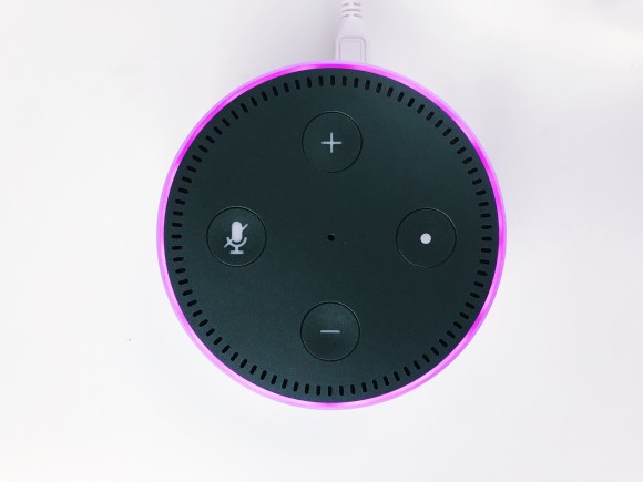 Amazons Echo mit Alexa 